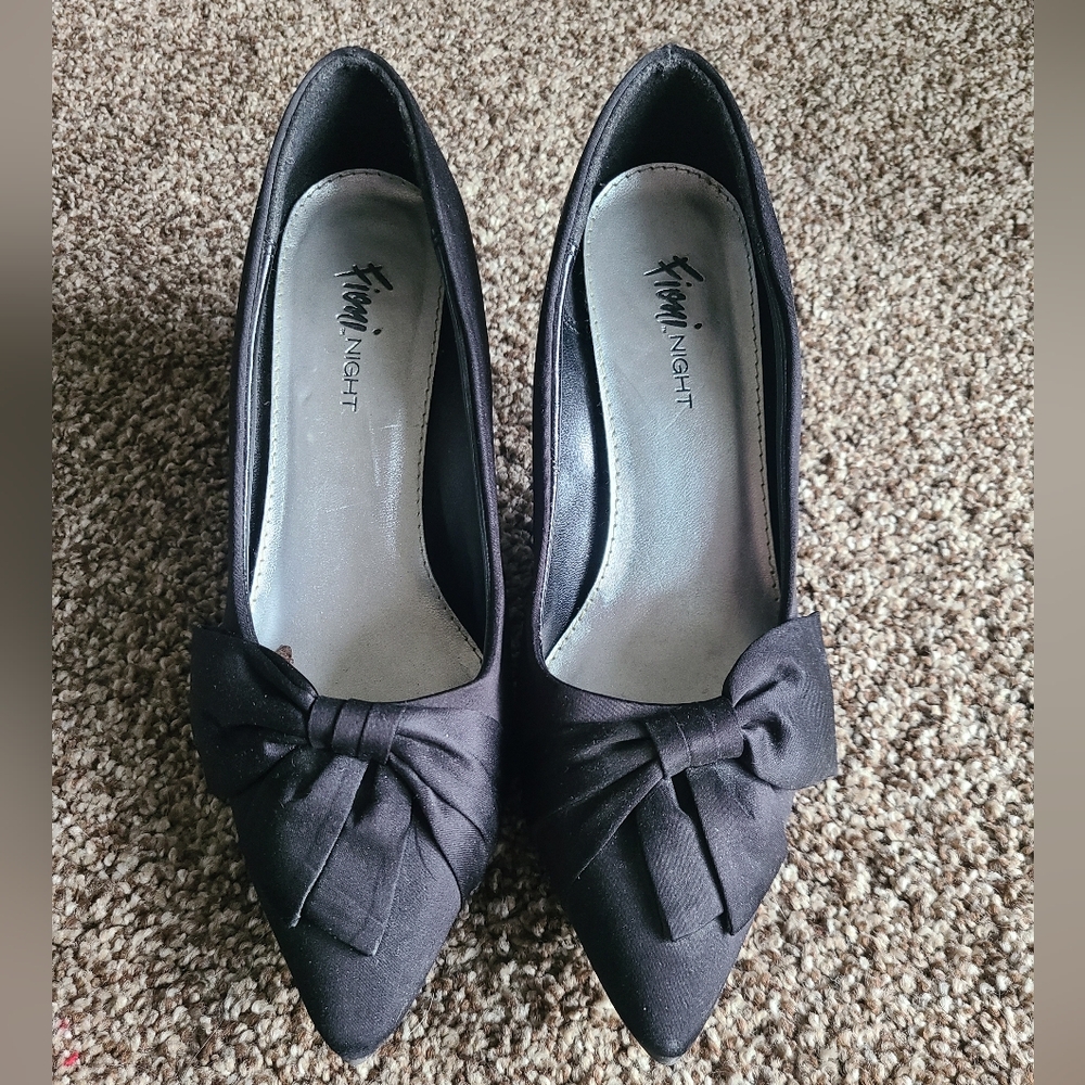 FIONI Clothing Black Bow Kitten Heels